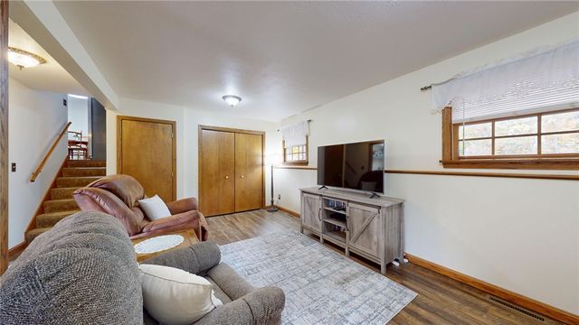 130 James Cir, North Beaver Twp, PA 16102