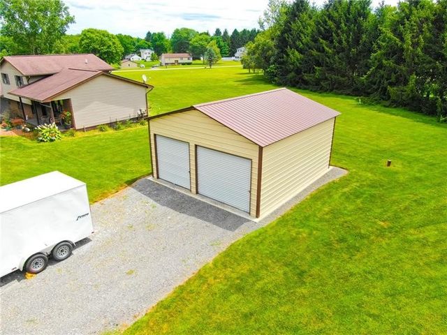 130 James Cir, North Beaver Twp, PA 16102