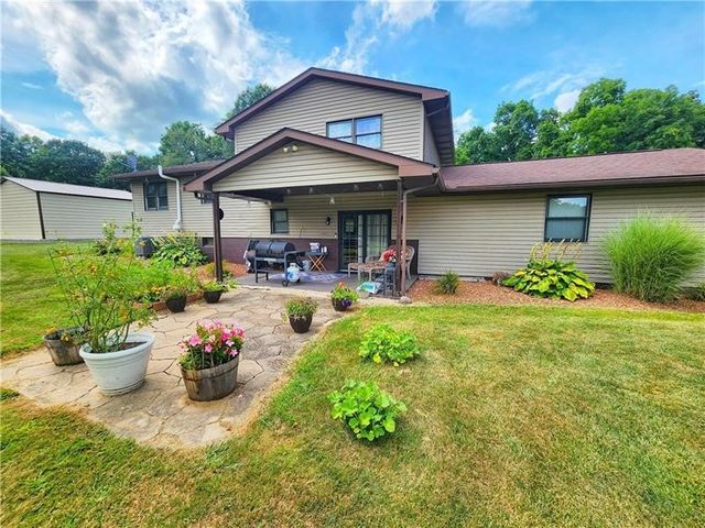 130 James Cir, North Beaver Twp, PA 16102