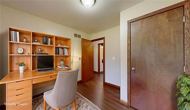 130 James Cir, North Beaver Twp, PA 16102