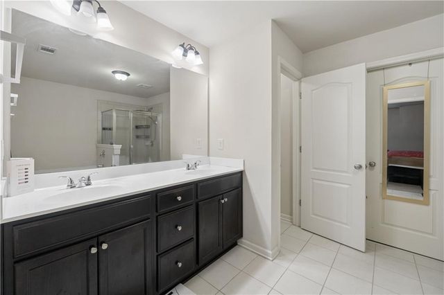 2889 Cooper Brook Drive, Snellville, GA 30078