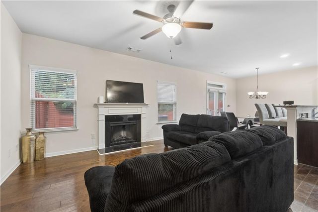 2889 Cooper Brook Drive, Snellville, GA 30078