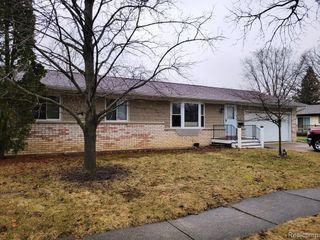 831 Meadow Drive, Davison, MI 48423