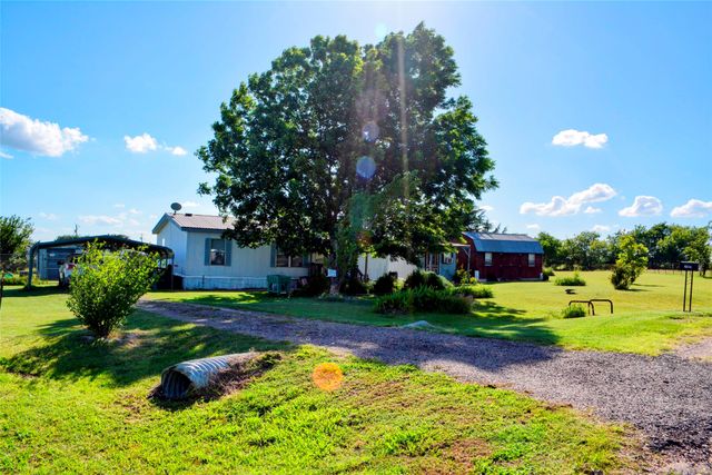 2202 Eagle Court, Venus, TX 76084