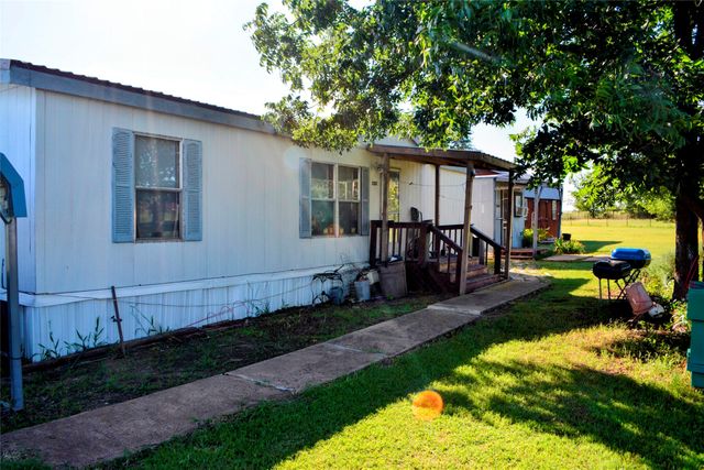 2202 Eagle Court, Venus, TX 76084