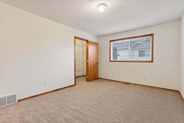 1714 S Newer Ln, Veradale, WA 99037