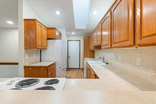 1714 S Newer Ln, Veradale, WA 99037