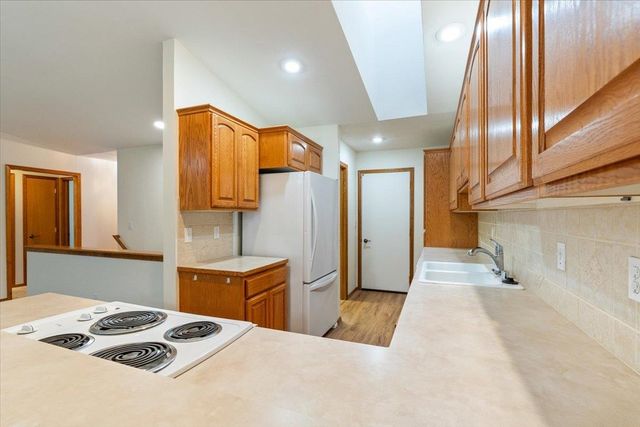 1714 S Newer Ln, Veradale, WA 99037