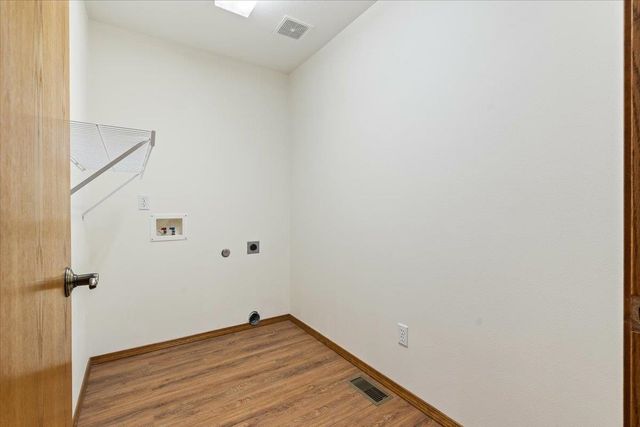 1714 S Newer Ln, Veradale, WA 99037