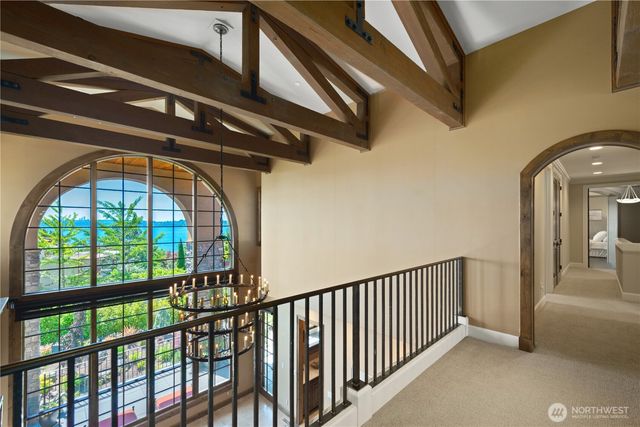 435 8th Avenue W, Kirkland, WA 98033