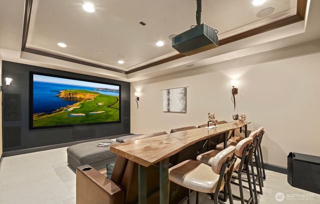 435 8th Avenue W, Kirkland, WA 98033