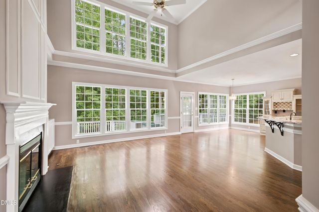 406 Cricketfield Lane, Cary, NC 27518