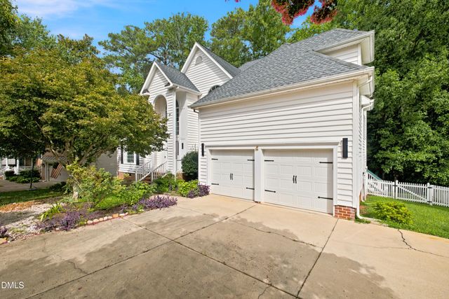406 Cricketfield Lane, Cary, NC 27518