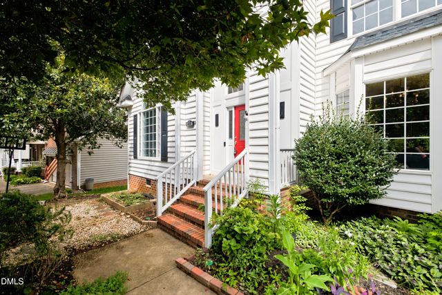 406 Cricketfield Lane, Cary, NC 27518