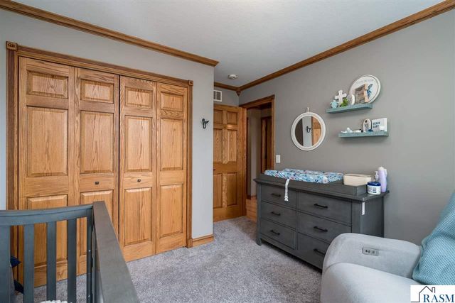 100 La Costa Lane, Mankato, MN 56001