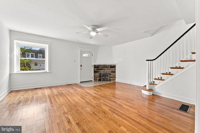1135-37-37 OVERINGTON ST, Philadelphia, PA 19124