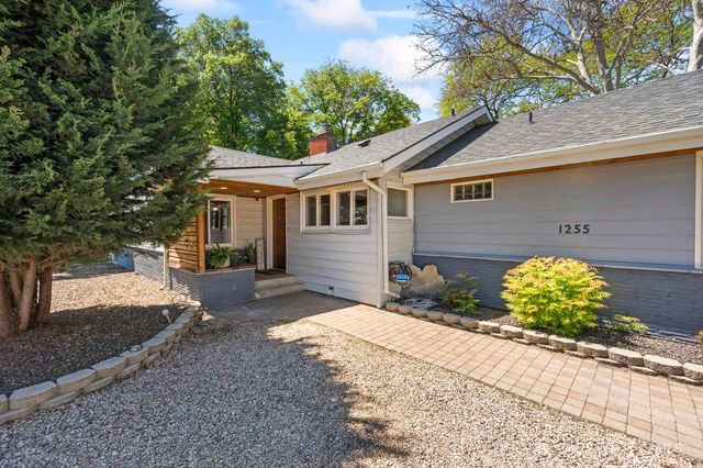 1255 S Cloverdale, Boise, ID 83709
