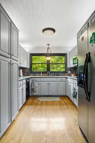 778 Fox Run Ln, Lafayette, TN 37083