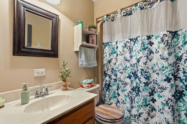 778 Fox Run Ln, Lafayette, TN 37083