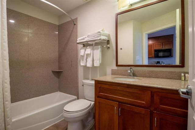 8719 Farm Market 1960 West Road 100, Houston, TX 77070