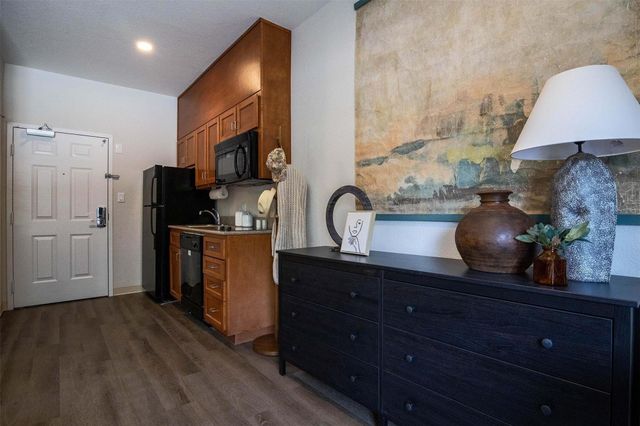 8719 Farm Market 1960 West Road 100, Houston, TX 77070