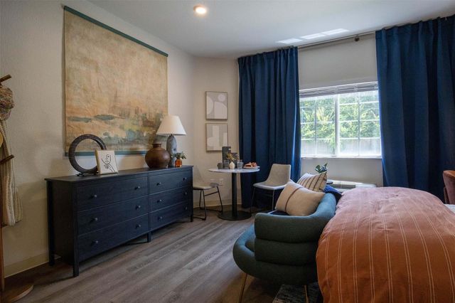 8719 Farm Market 1960 West Road 100, Houston, TX 77070