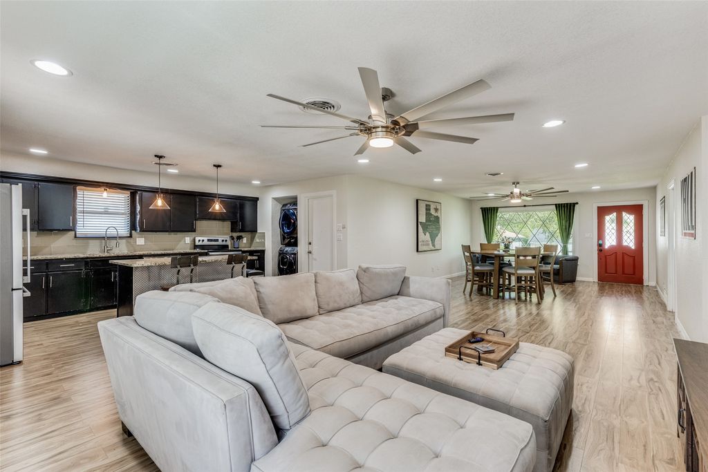 4633 Diaz Avenue, Fort Worth, TX 76107 — photo 5