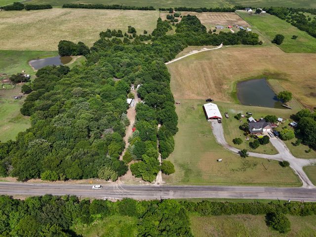 7939 S State Highway 78, Leonard, TX 75452