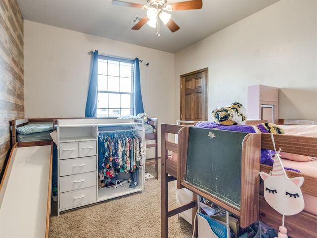 816 SE 5th Court, Moore, OK 73160
