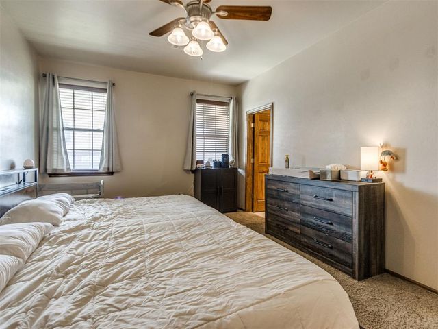 816 SE 5th Court, Moore, OK 73160