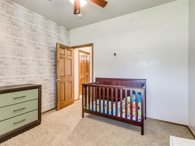 816 SE 5th Court, Moore, OK 73160
