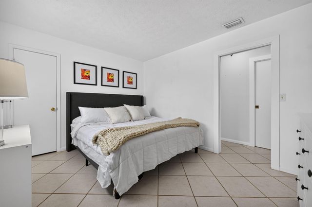2409 NW Everglades Boulevard, Stuart, FL 34994