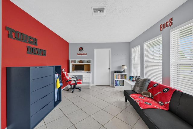 2409 NW Everglades Boulevard, Stuart, FL 34994