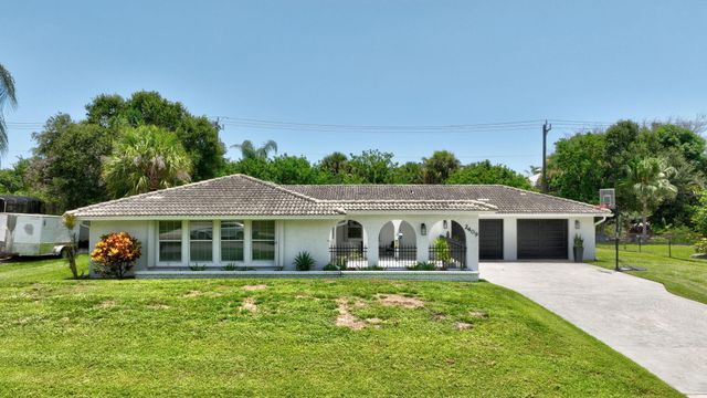 2409 NW Everglades Boulevard, Stuart, FL 34994