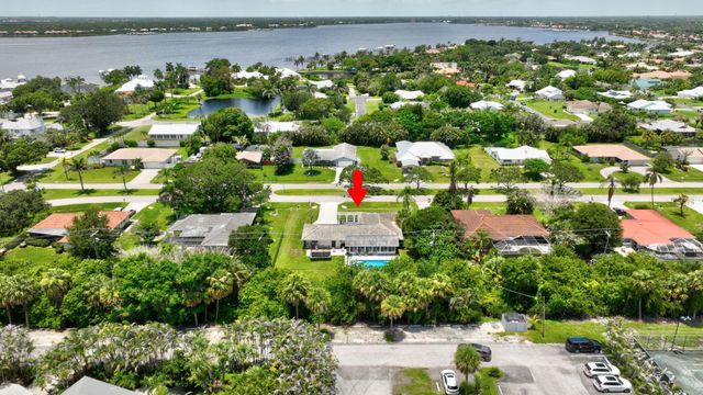 2409 NW Everglades Boulevard, Stuart, FL 34994