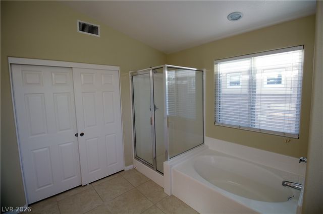 9519 Knopfler Lane, Las Vegas, NV 89148