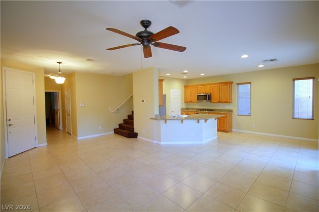 9519 Knopfler Lane, Las Vegas, NV 89148
