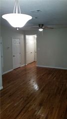 1925 W 10th Street, Dallas, TX 75208