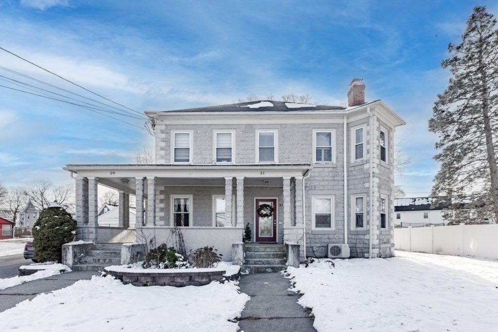 29-31 Middlesex St 1, Chelmsford, MA 01863