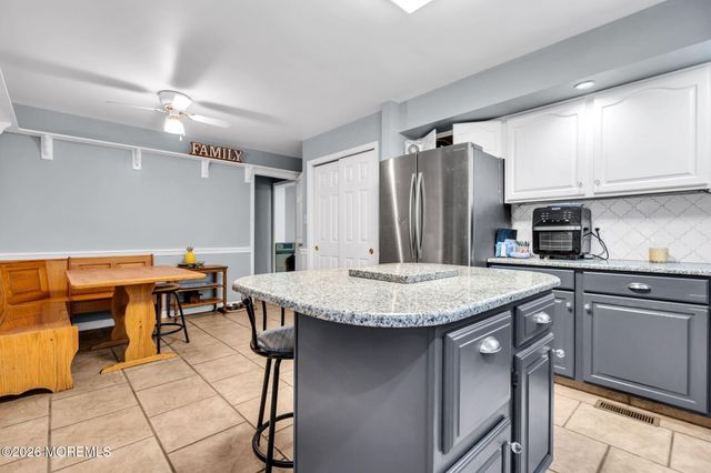 609 9th Avenue, Toms River, NJ 08757