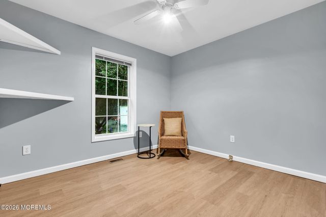 609 9th Avenue, Toms River, NJ 08757