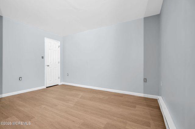 609 9th Avenue, Toms River, NJ 08757