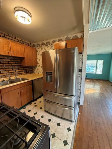 8268 Gygax RD, Norfolk, VA 23505