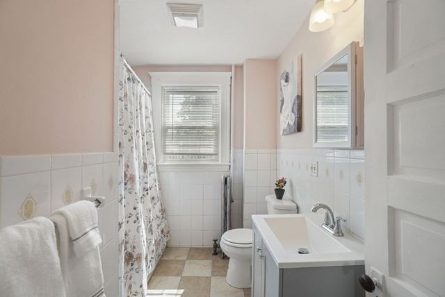 318 Concord St 1, Framingham, MA 01702