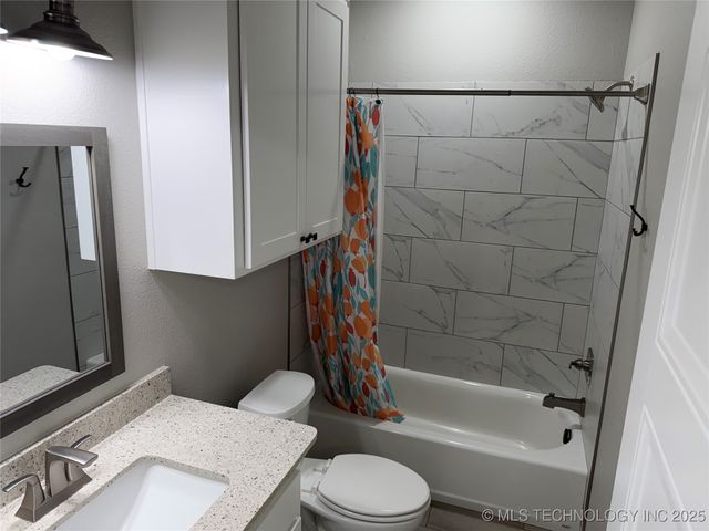 30 Lobo Lane, Lone Grove, OK 73443