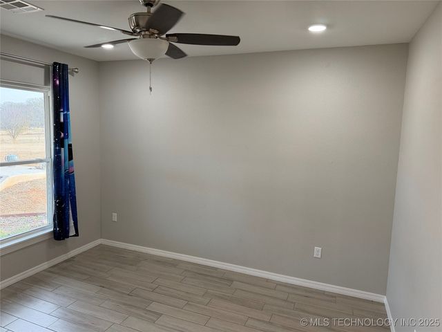 30 Lobo Lane, Lone Grove, OK 73443