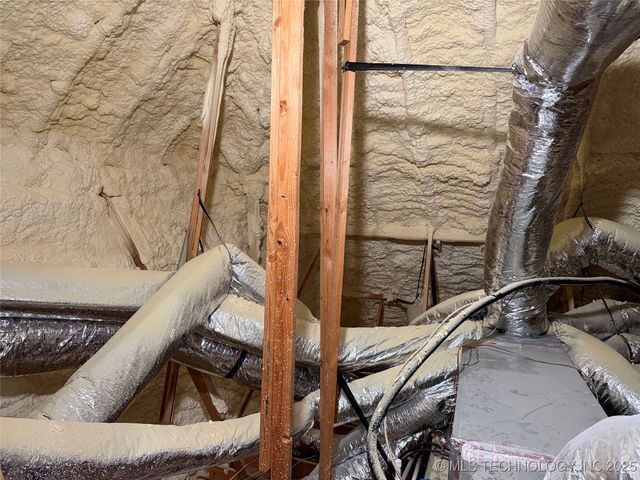 30 Lobo Lane, Lone Grove, OK 73443