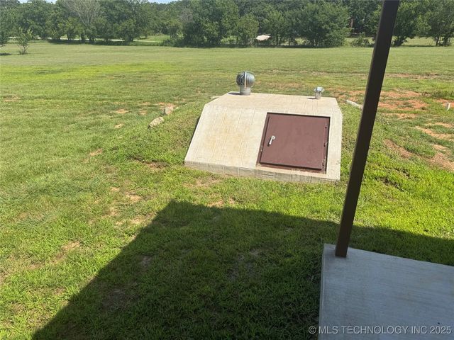 30 Lobo Lane, Lone Grove, OK 73443