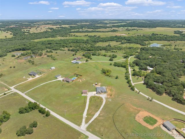 30 Lobo Lane, Lone Grove, OK 73443