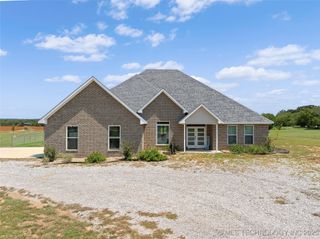 30 Lobo Lane, Lone Grove, OK 73443